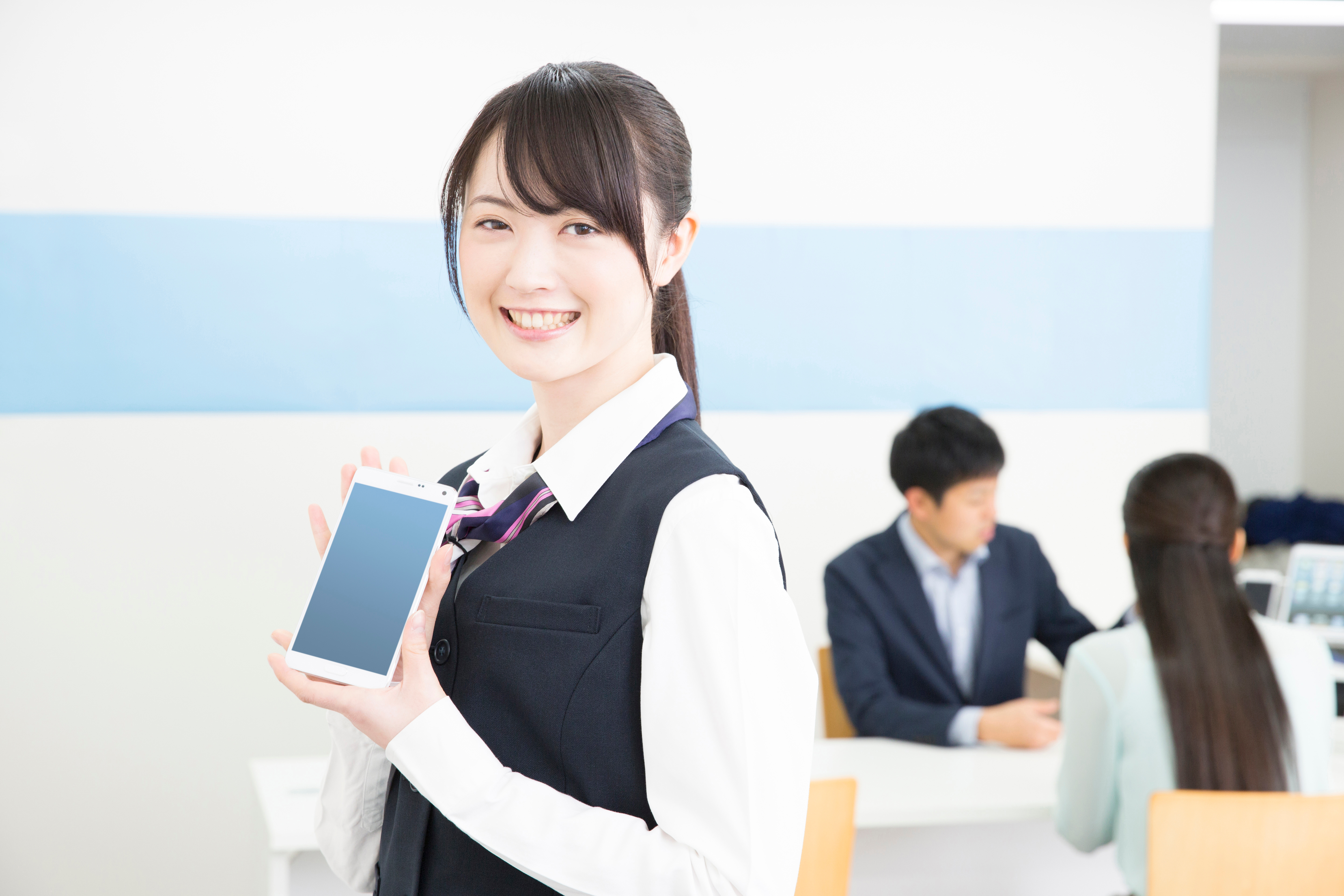 携帯ショップ店員に向いてる人の特徴5選！「仕事がきつい」と感じる理由と楽しく働くコツ